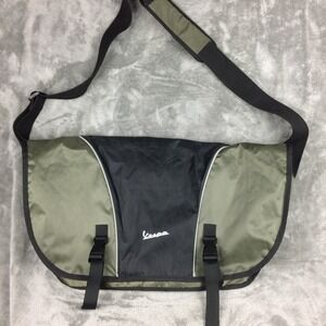 Vespa Bag‎ Messenger Crossbody Scooter Laptop Commuter Green